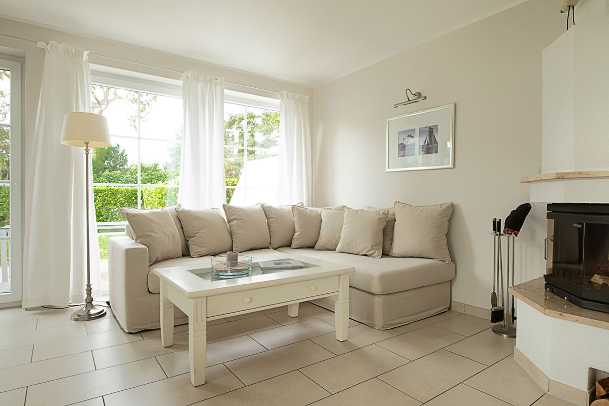 wohnen-couch-tisch